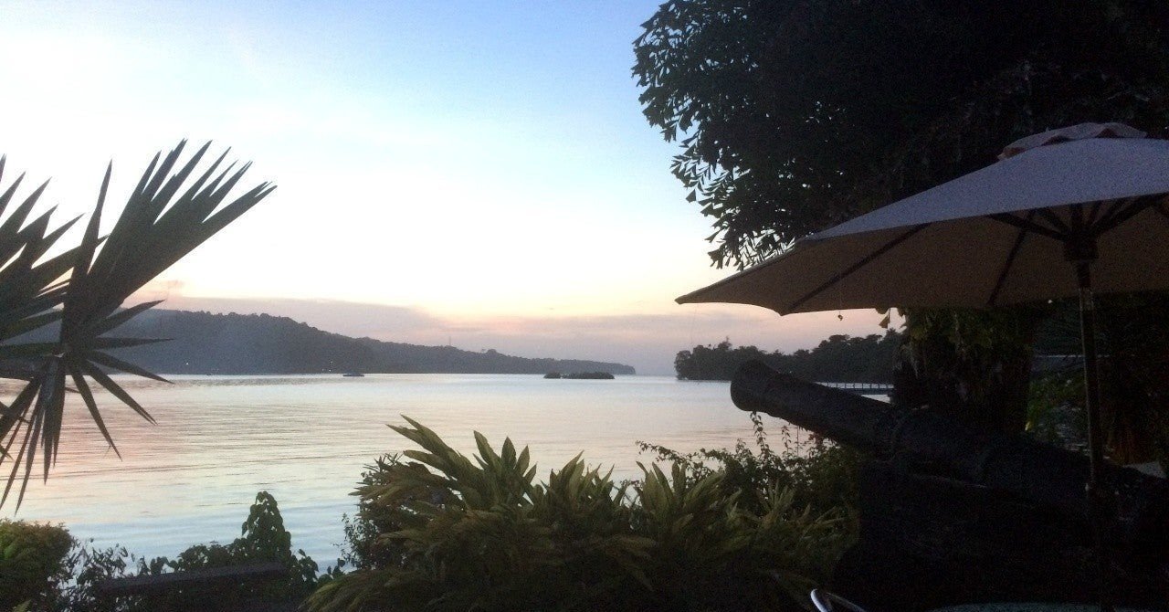 英語を使って海外で暮らす日本人 ケイマン諸島 金村 容典 フラミンゴceo Note