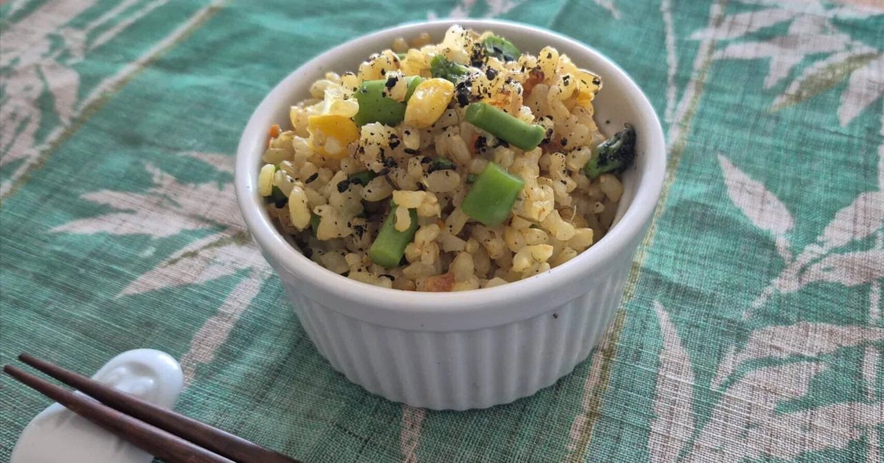 Asparagus Takikomi Gohan with Corn is Delicious!! (^^♪｜Keiko Fry