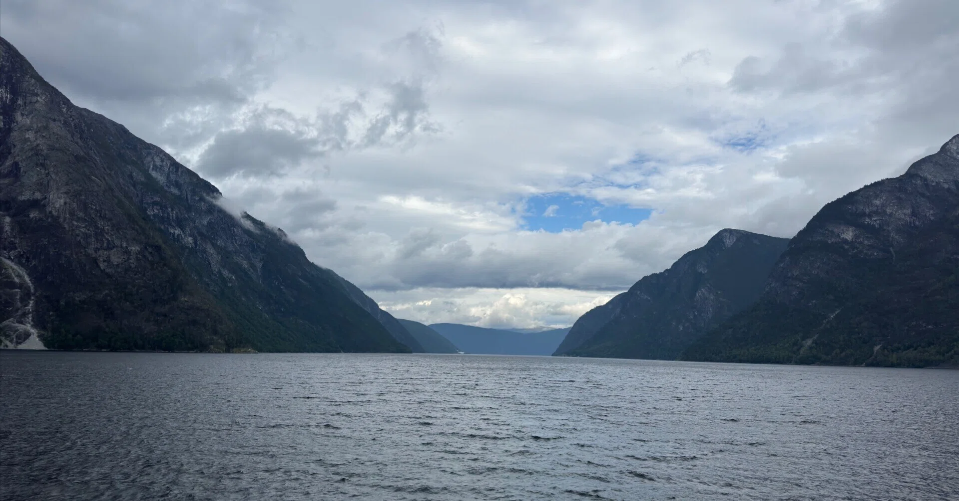 56 【旅行記】ノルウェー🇳🇴ベルゲン・オッダ｜フィヨルドとトロルの