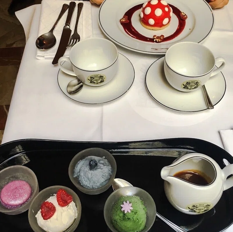 パリ マレ地区のマリアージュフレール本店で味わうオリジナルスイーツ Hiroko Note