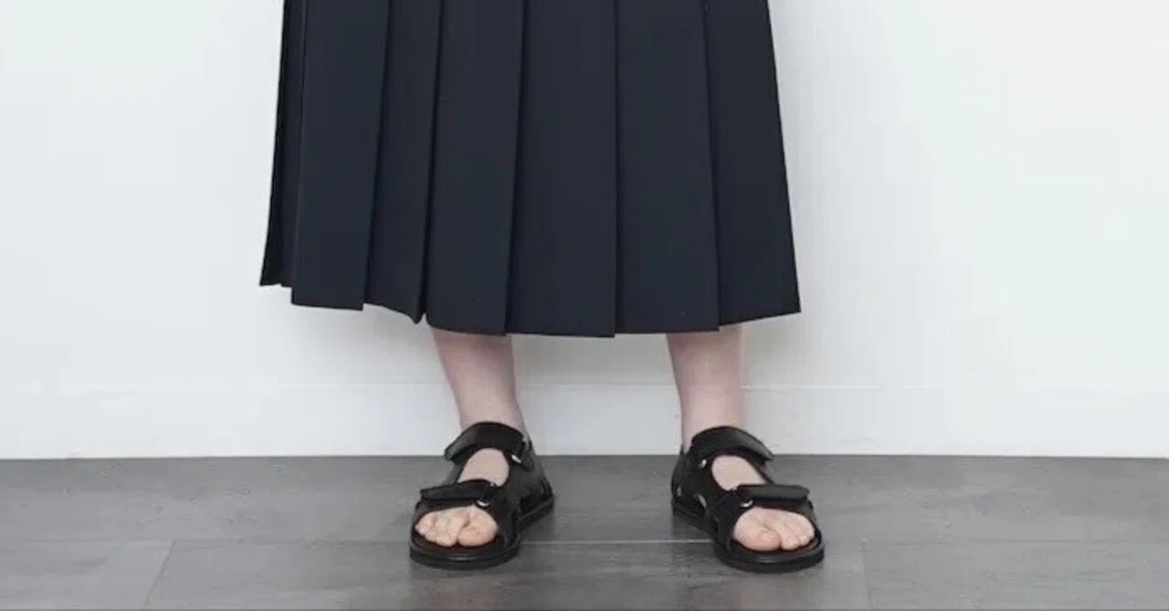 AURALEEがつくる、力の抜けた上質。」｜THIRTY' THIRTY'
