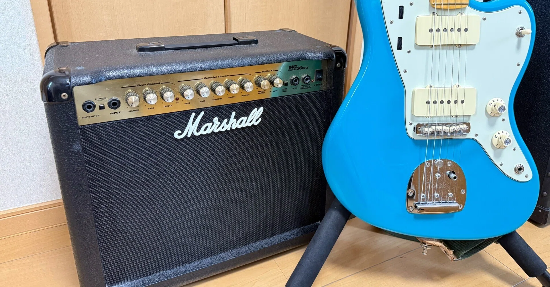 Marshall MG30FXレビュー。自宅練習に最適なサイズと機能。【MG