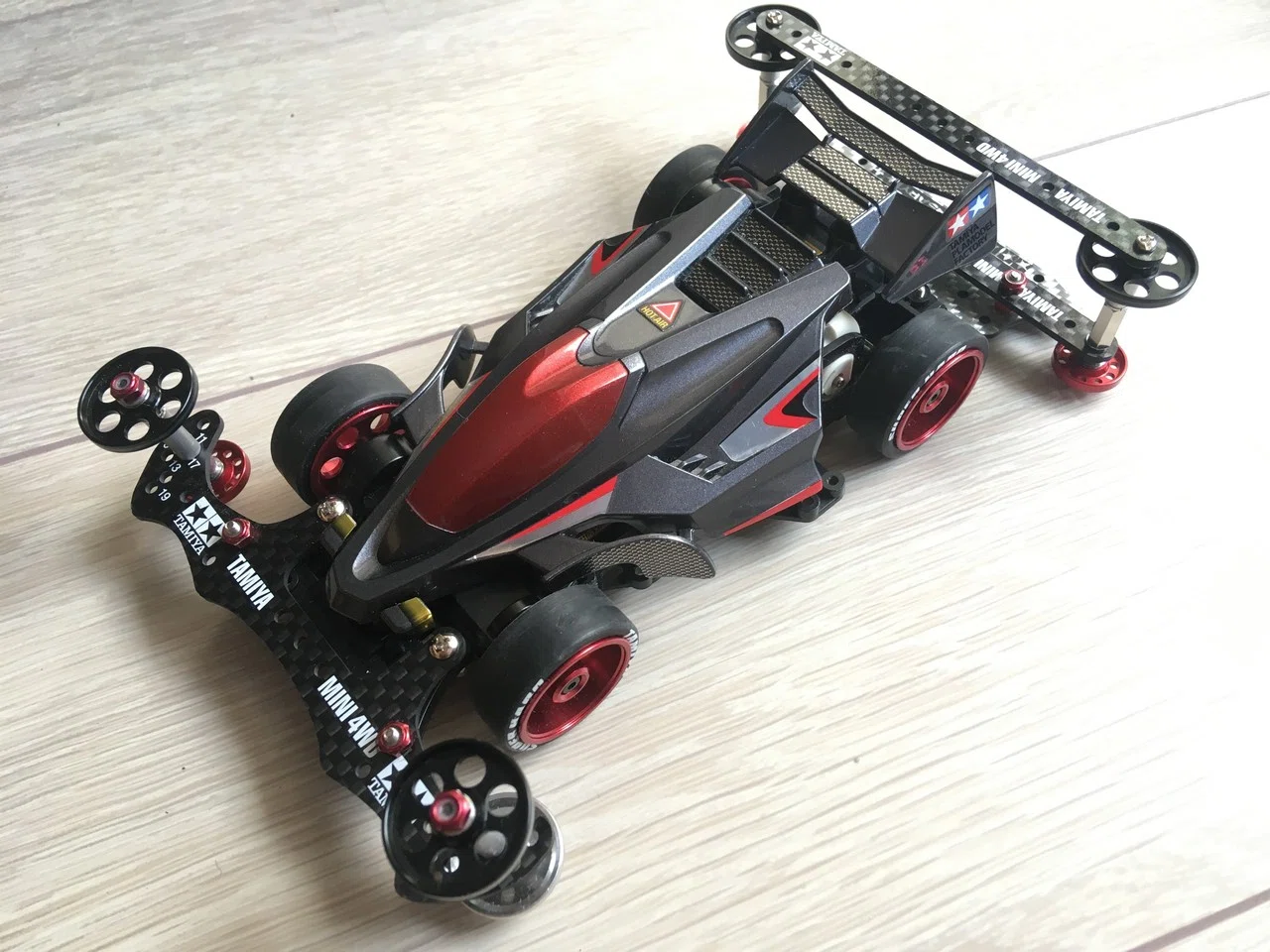 ミニ四駆を塗装した話｜マツナミヒロキ