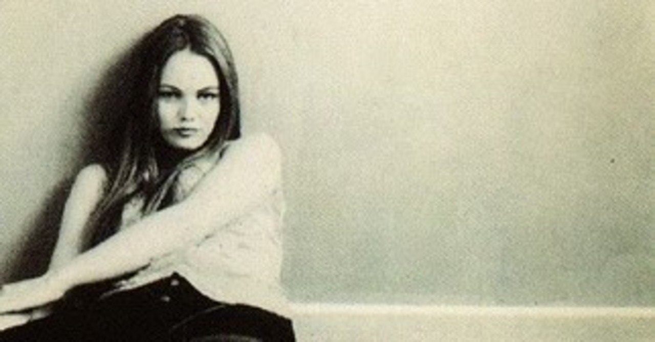 90年代の音楽を知らないアナタへ その53 Natural High 93 Vanessa Paradis 名曲中の名曲 フランスが生んだミューズとアメリカンロックのキングの出会い A Man アマン Note