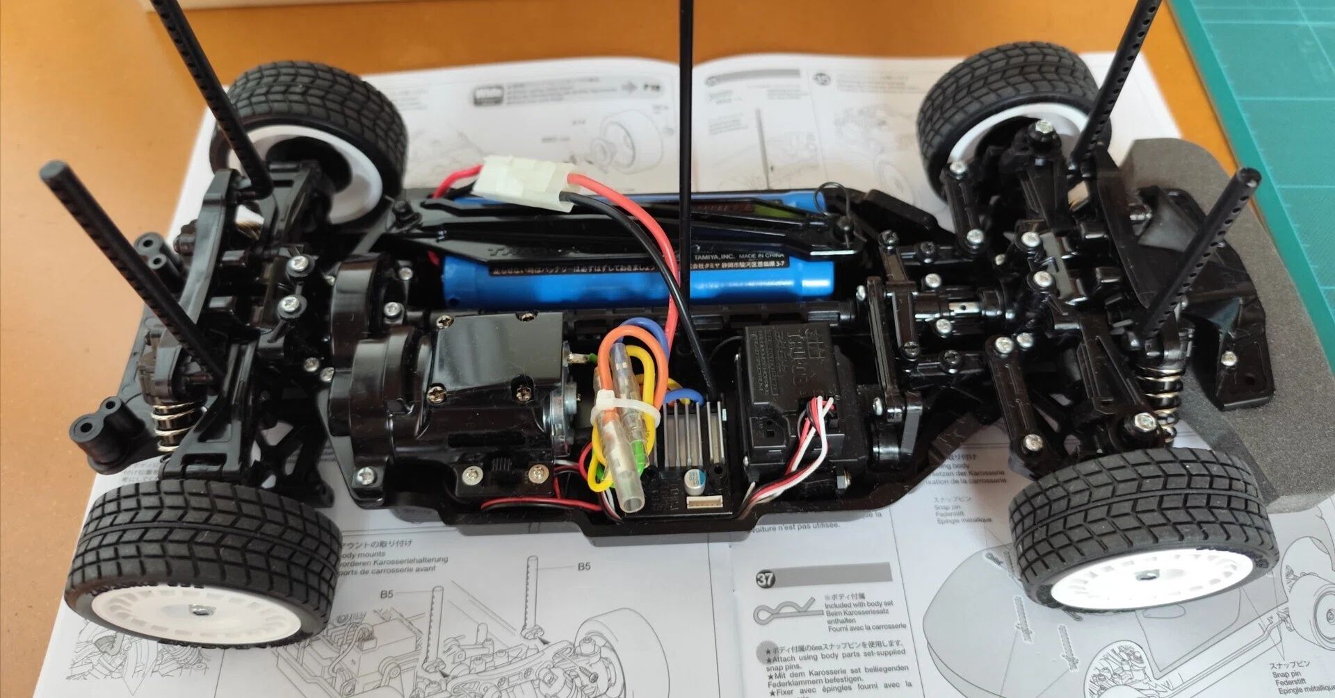 ラジコンメカ　4 ラジコン#3「タミヤ 1/10RC トヨタ セリカ GT-FOUR」メカを組み込め
