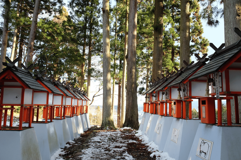 白山神社　列