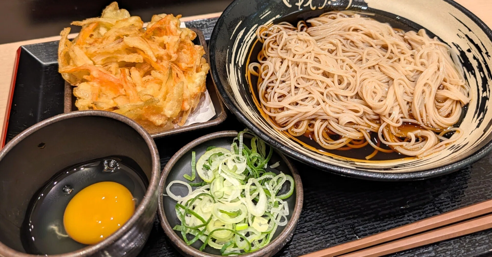 コスパの高い多彩な朝食／そばチェーン店「ゆで太郎」｜菅野ノリヒコ