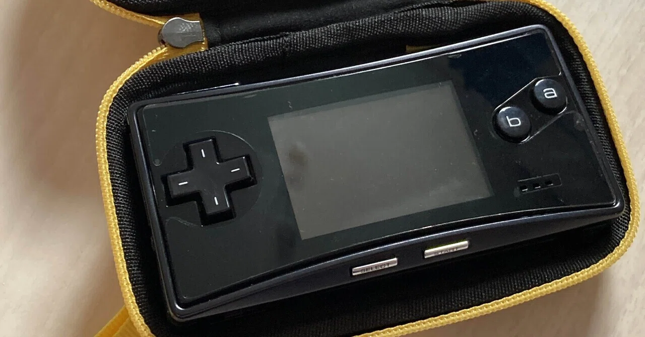 ゲームボーイミクロ――こいつ、ただの小型ゲーム機じゃないです。｜Ryou