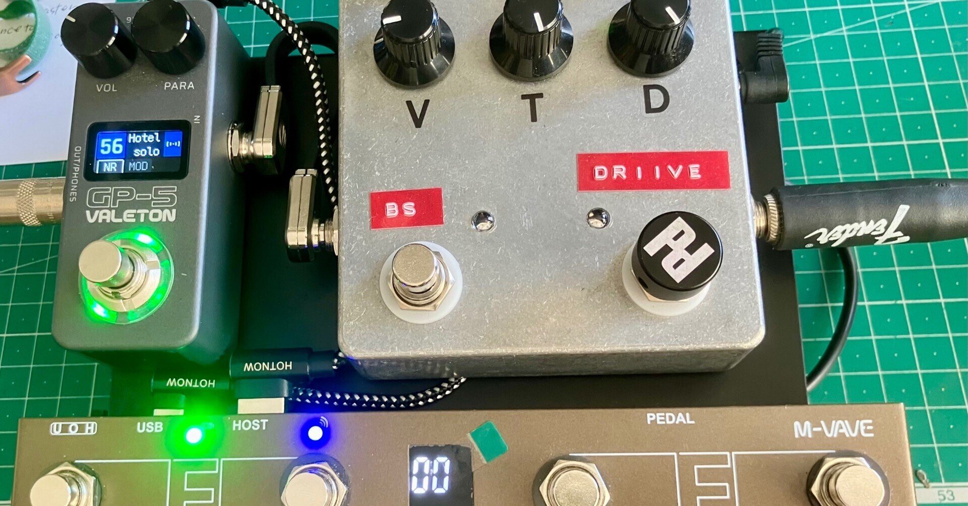 マルチエフェクターはミニマムなボードと違う｜driive guitars