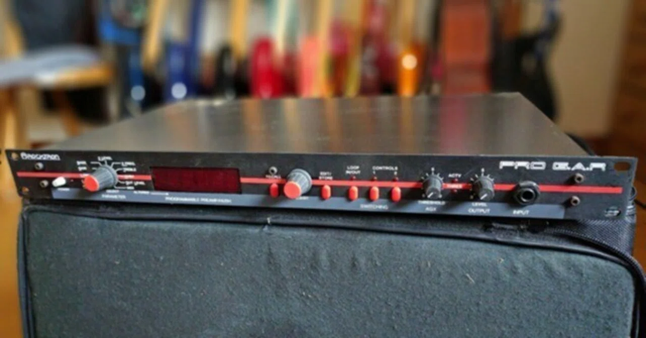 クローゼットの奥から…その1～Rocktron PRO G.A.P v2～｜DUNE