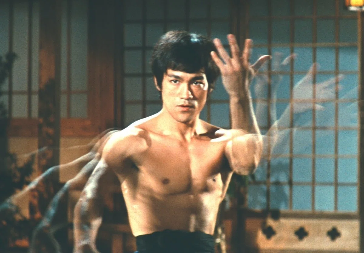 みんなの憧れ(？)、ブルース・リーの『ドラゴン危機一髪』｜映画チア部 