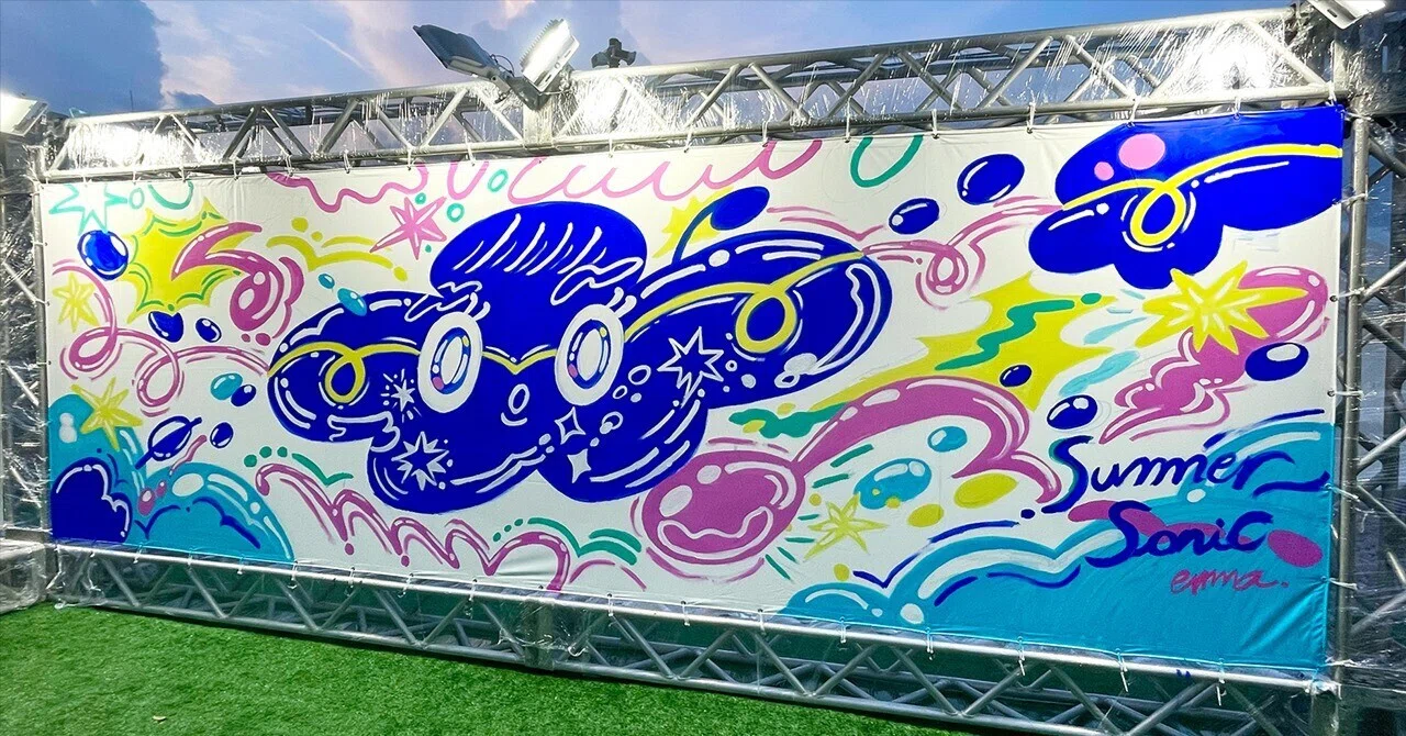 実績】SUMMER SONIC OSAKA2025ライブペイントの制作裏側｜EMMA/絵馬