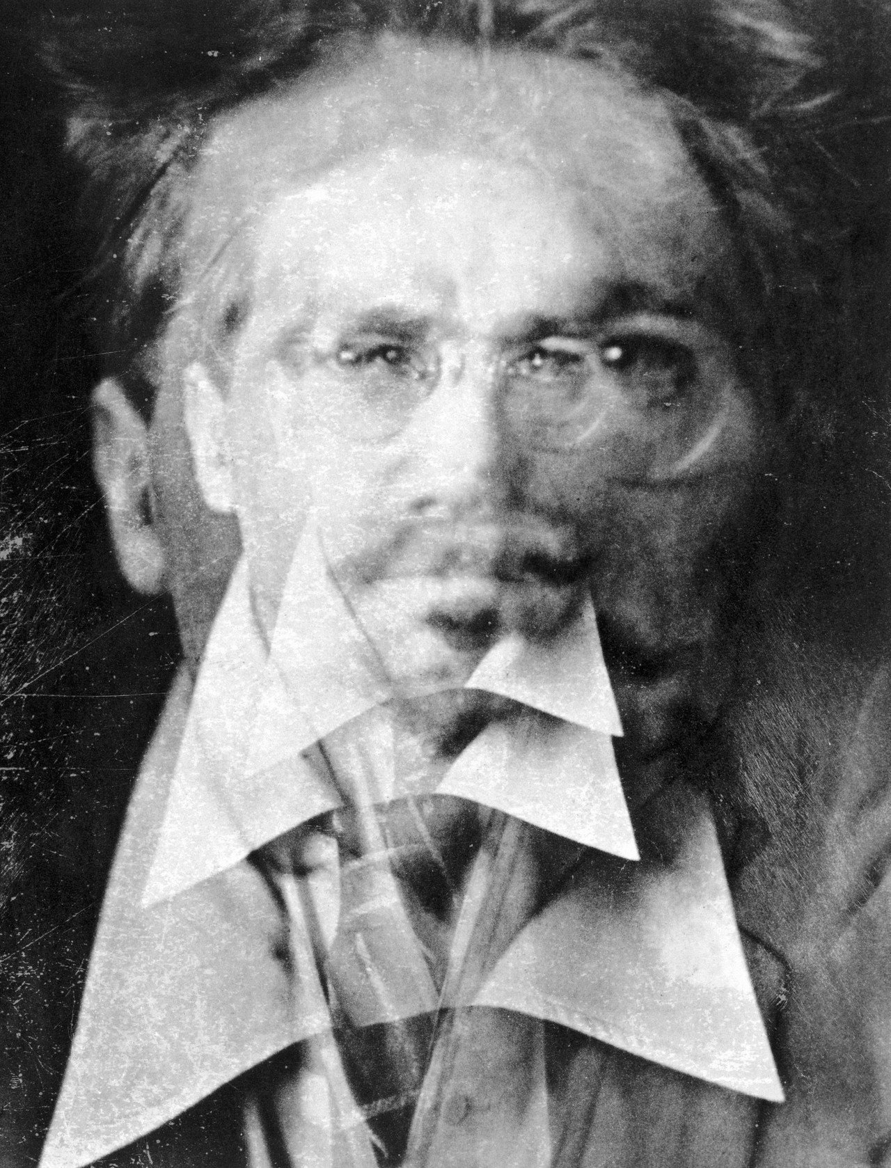 今日の一枚)Alvin Langdon Coburnは、最初の抽象写真を残した 今日の一枚)Alvin Langdon Coburnは、最初の抽象写真を残した
