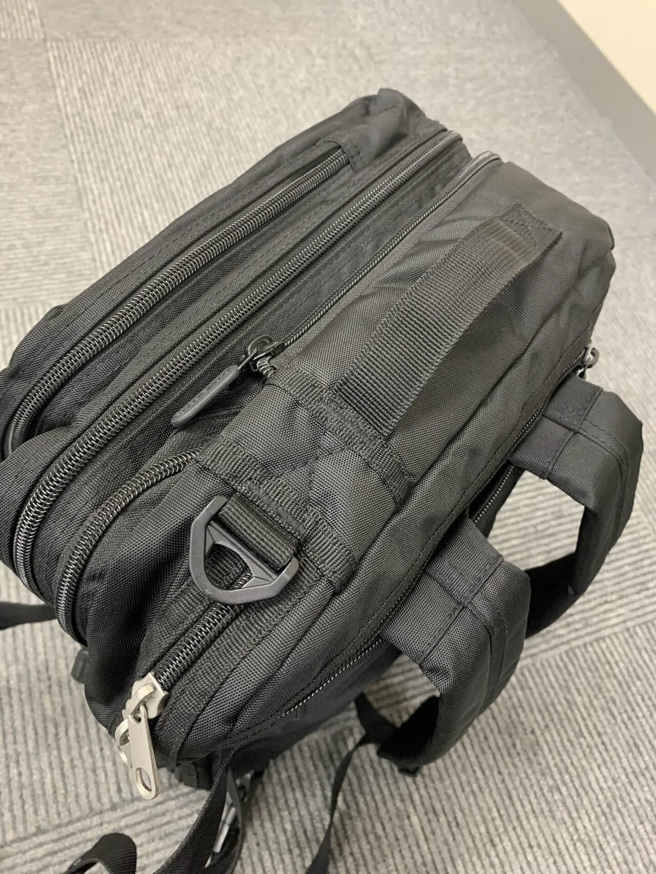 サンワダイレクト 200-BAG048 レビュー】営業にはNG？現場作業の技術者
