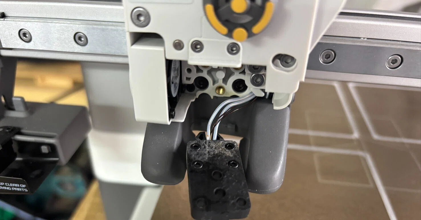 ​【ジャンク】Bambu Lab A1 3Dプリンター（通電確認ヘッド分解あり） ジャンク】Bambu Lab A1 3Dプリンター（通電確認ヘッド分解あり