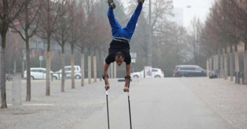 骨折ストーリー 第1話 聞いたこともない松葉杖ダイエット 骨折ガール Note