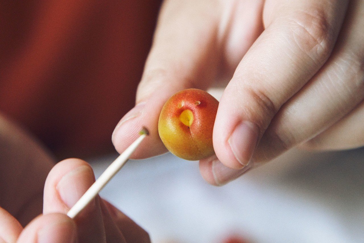 梅仕事を始めるあなたに 小梅を使って梅干しを作る方法 追い漬けの方法 今井真実 料理家 Note