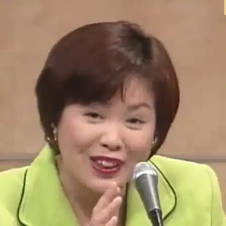 Tono Lee