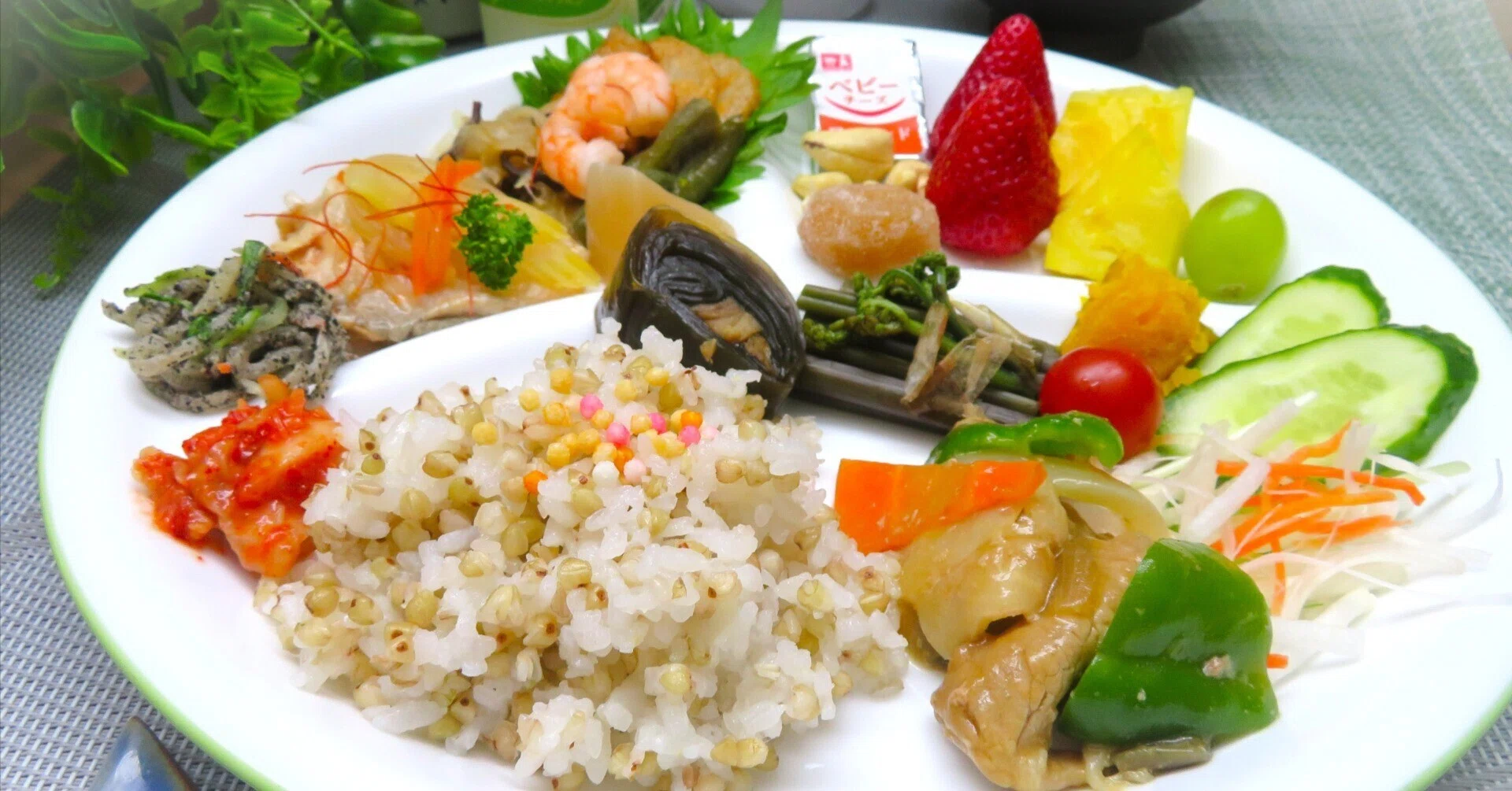 4月25日 あさごはん 蕎麦の実入りごはん / 今年は3枚🌸｜ミッキーアン