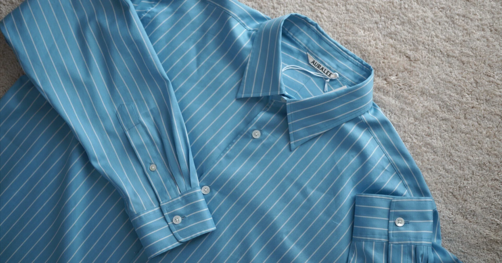 AURALEE ストライプシャツ 触ったら購入確定の