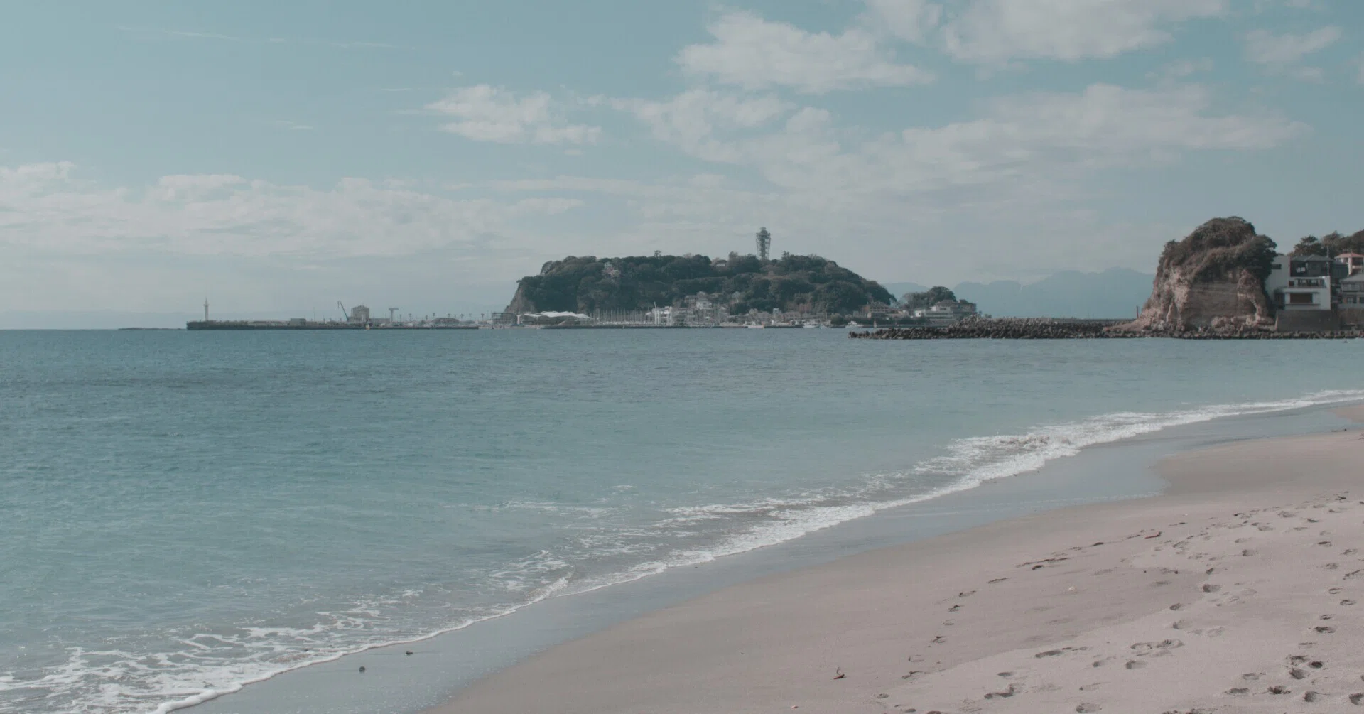 Along the Shore XXⅢ : Common Places Part 5｜KWHA KWHA