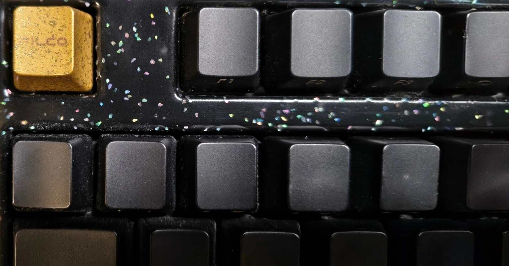 Filco漆・星空（螺鈿） 税抜き3,900円。これが市場の評価だったのか