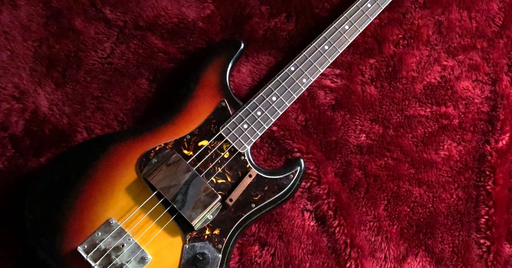 Guyatone EB-25|Bridge Guitars Guyatone EB-25|Bridge Guitars