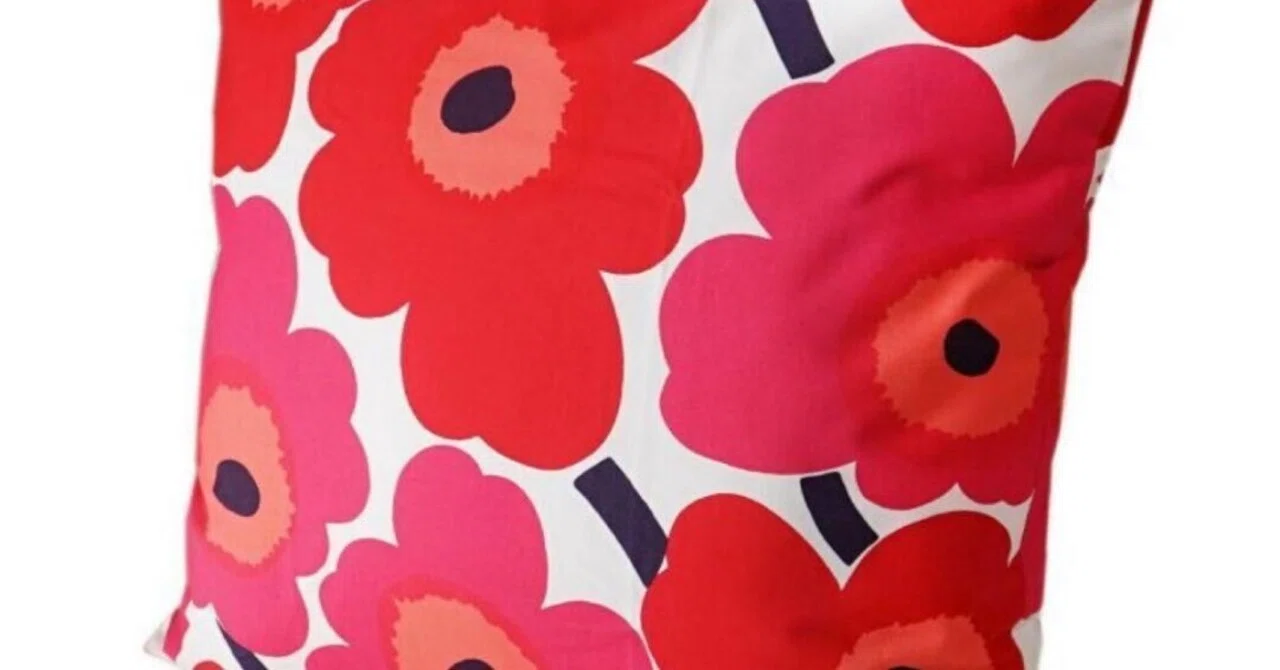 marimekko 花柄座ぶとんカバー 55×59cm　西川　赤　セット マリメッコ marimekko 座布団カバー ピンク55x5を使ってみたら、お部屋