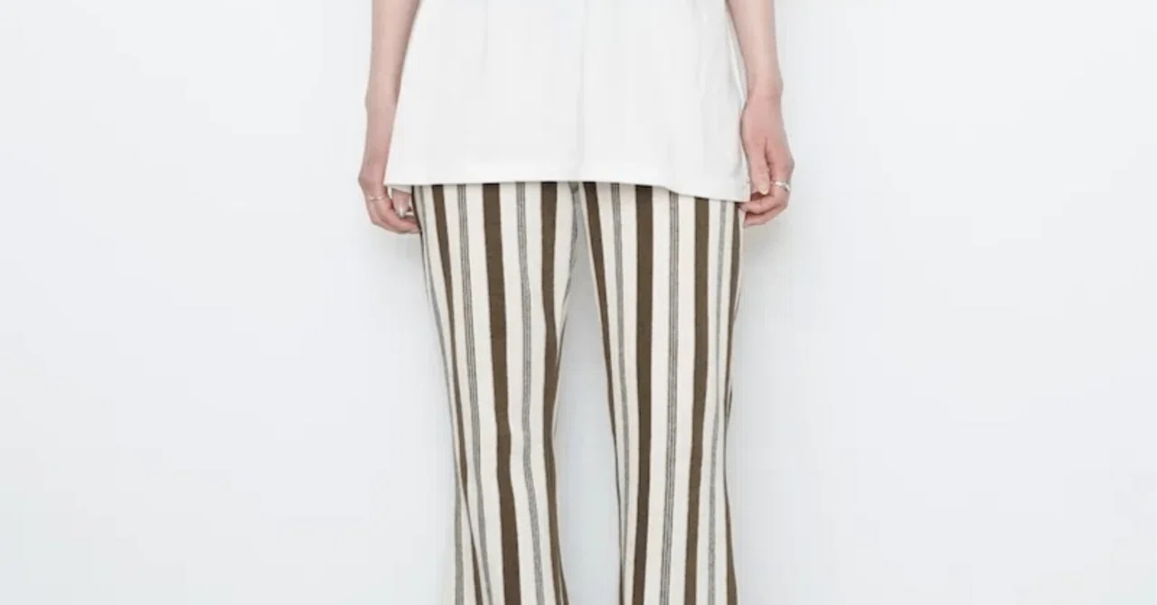 PHEENY】風をまとうPile Border Relaxed Flare Pants｜THIRTY' THIRTY'