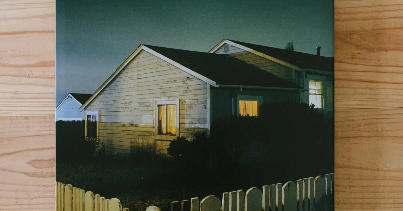 写真集を読む｜Todd Hido / House Hunting｜KAZIKR