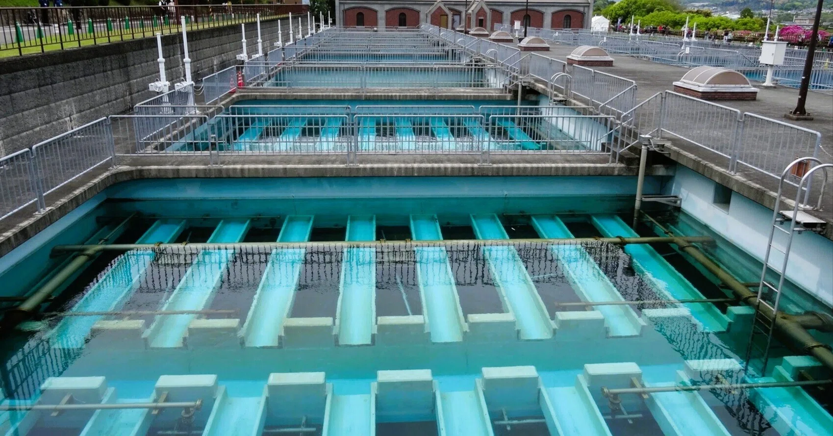 蹴 上 浄水 場