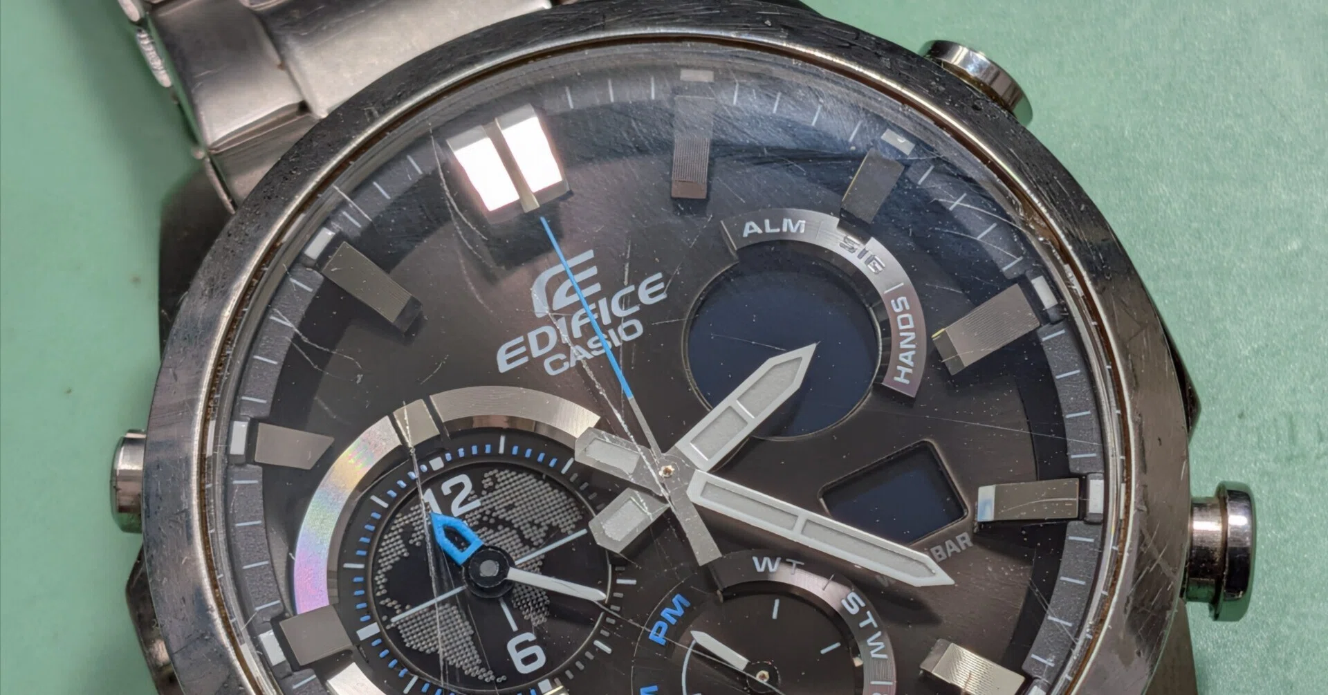 CASIO】EDIFICE 電池交換｜富屋時計店