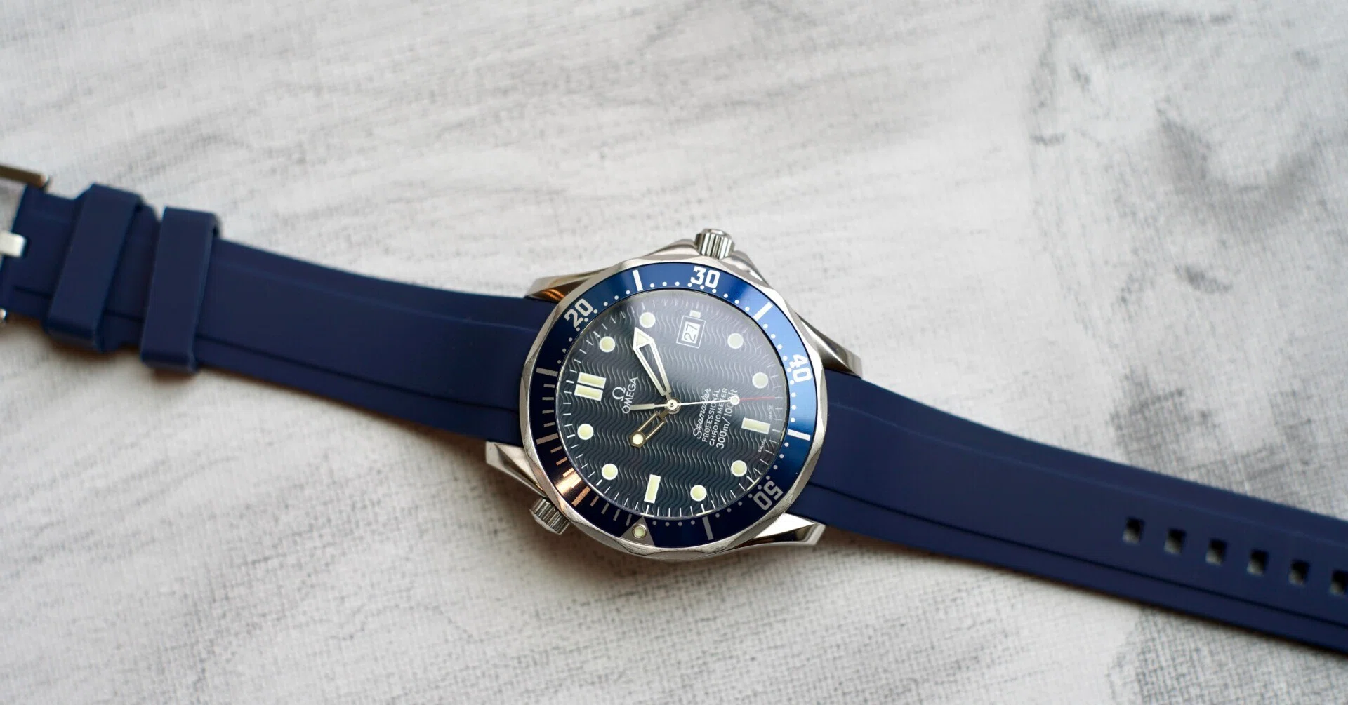 OMEGA SEAMASTER 300 2531.80のメモ、あと廉価ラバーバンドの感想
