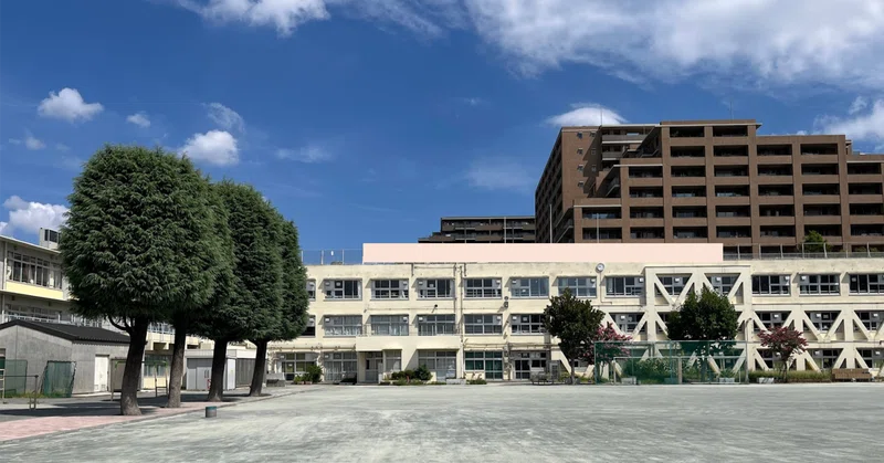 EnergyPlusを用いた、小学校中間階教室における改修効果の検討と、BSDFデータについて
