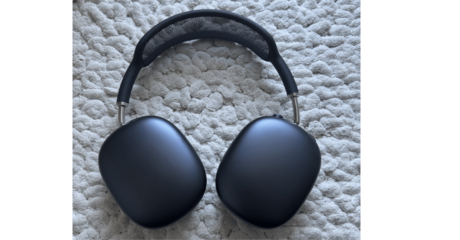 AirPods Maxを1ヶ月使ってわかった「高い買い物が納得に変わる瞬間
