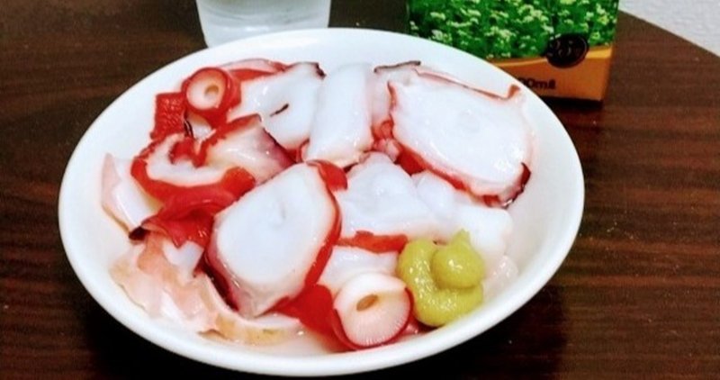 茹でダコの刺身と蕎麦焼酎で晩酌するのだ エルケン Note 茹でダコの刺身と蕎麦焼酎で晩酌するのだ エルケン Note