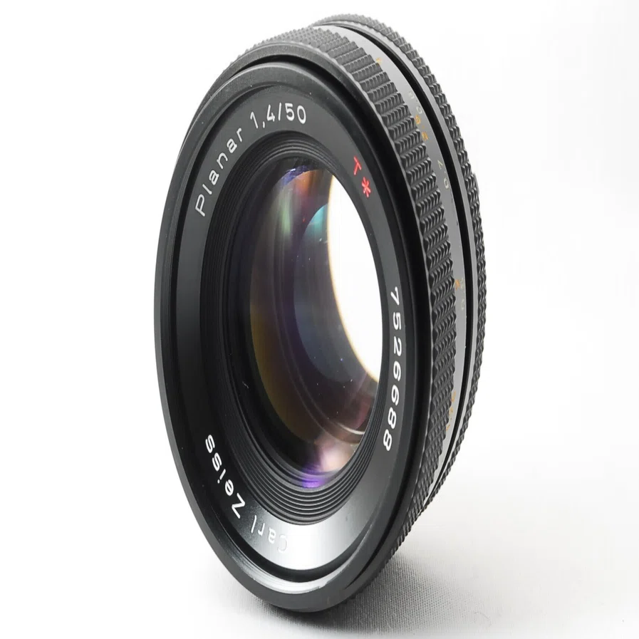 Disassembly of the Contax Carl Zeiss Planar 50mm F/1.4 T