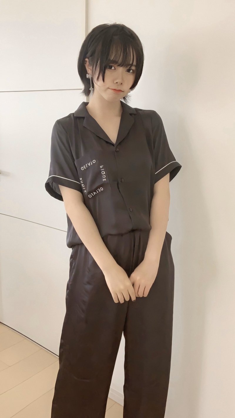 おうち時間どんな部屋着で過ごしてた 女子大生おうちファッションショー 前編 Amaduction Note