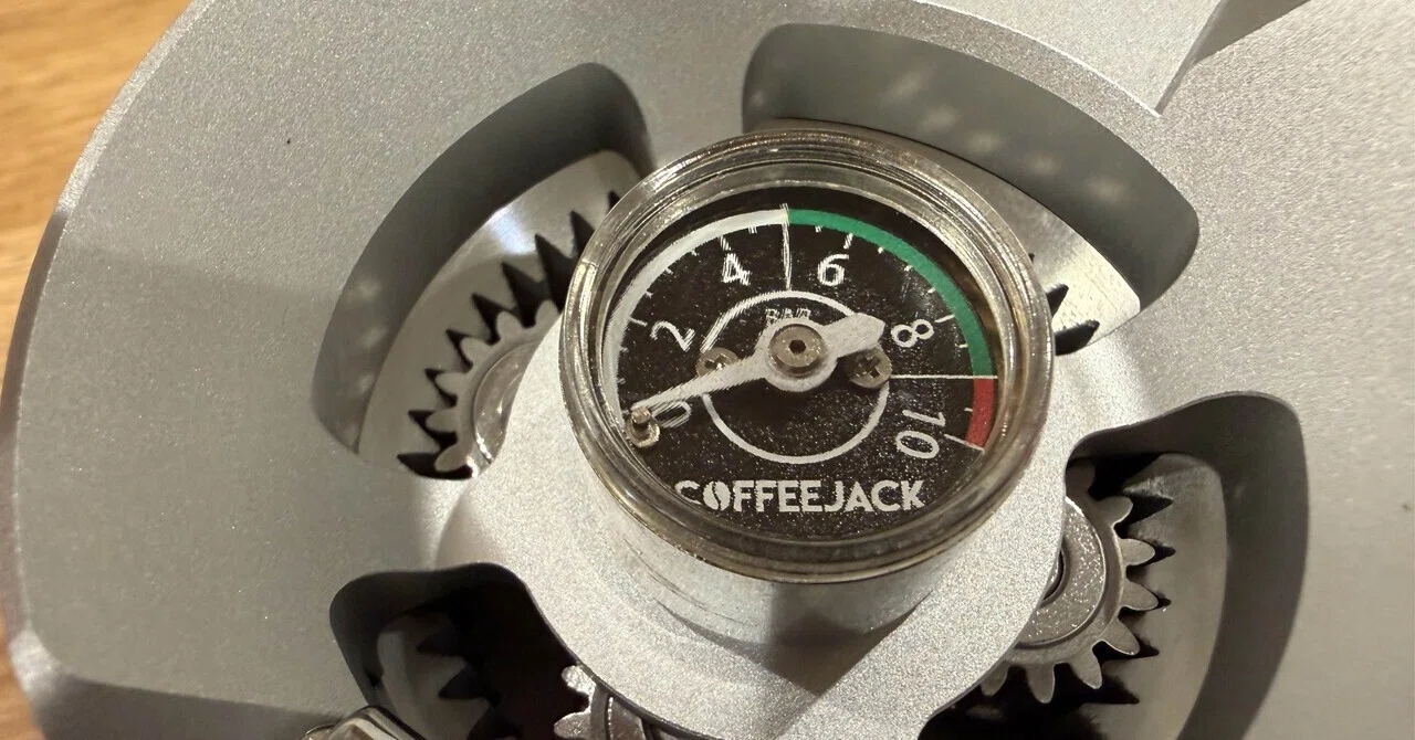 日本最速レビュー！ギア式小型手動エスプレッソマシン、COFFEE JACK V2