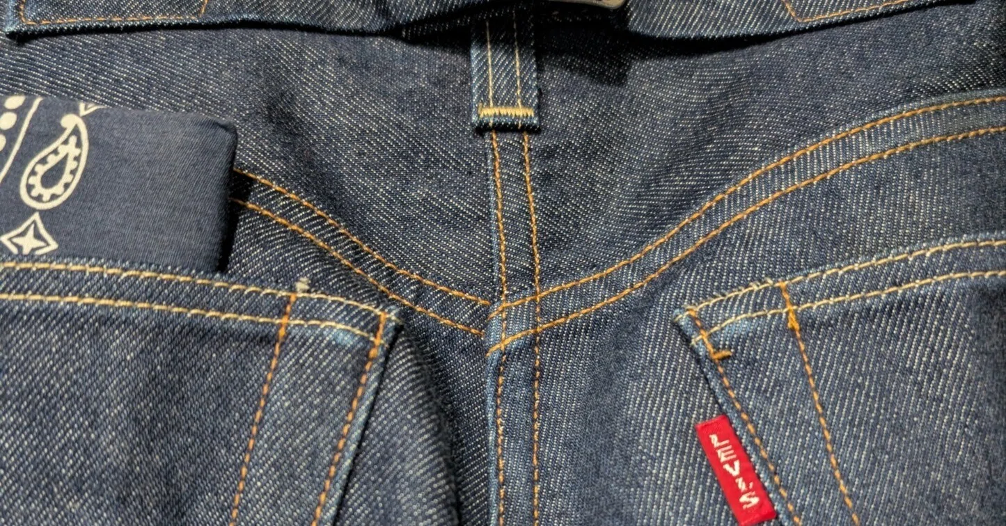 完全保存版】LEVI'S 年代判別マトリクス：その一着の「履歴書」を