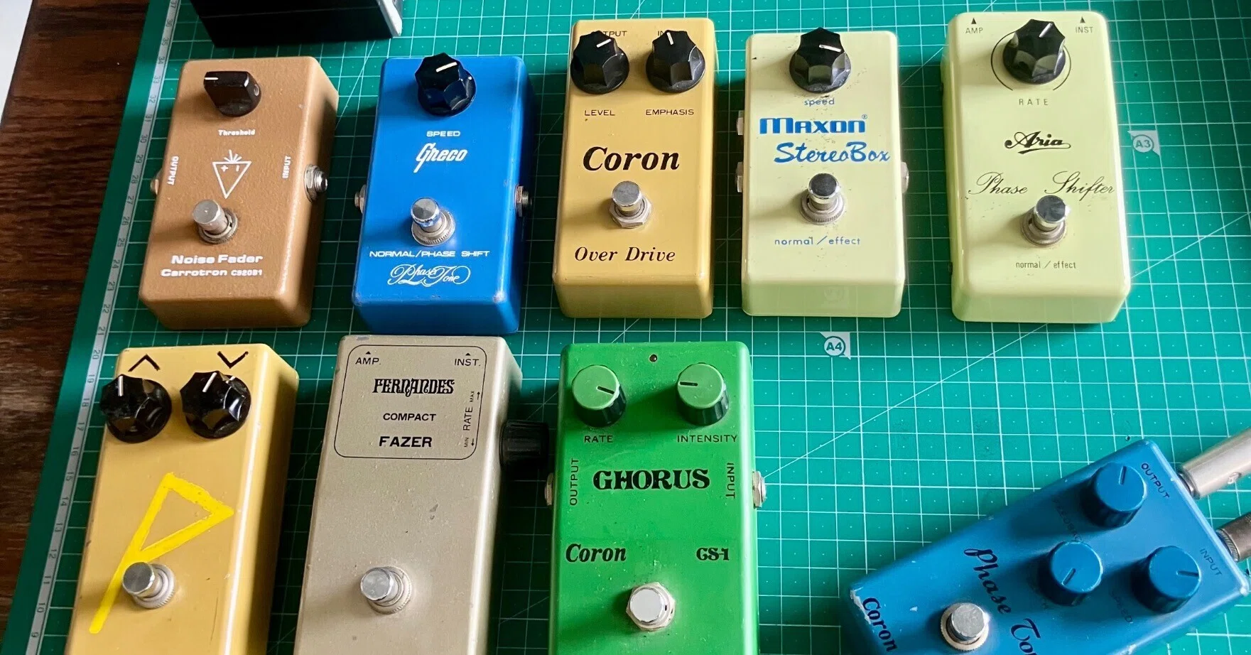 ヤマコ（Coron）製造個体の技術的変遷と系譜｜driive guitars