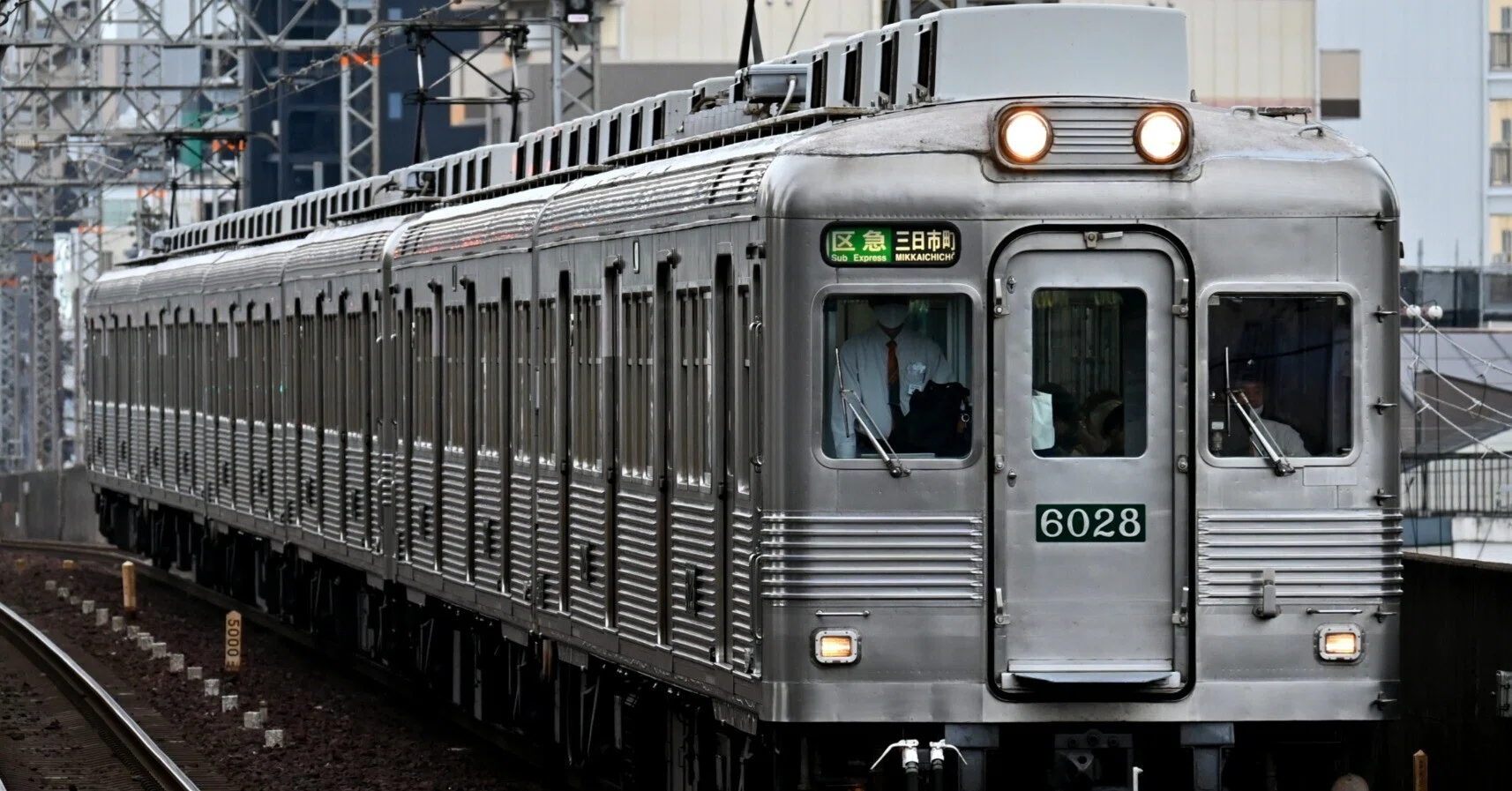 南海電車 6000系無塗装・10000系緑サザン復刻編成を狙う+阪堺電車に