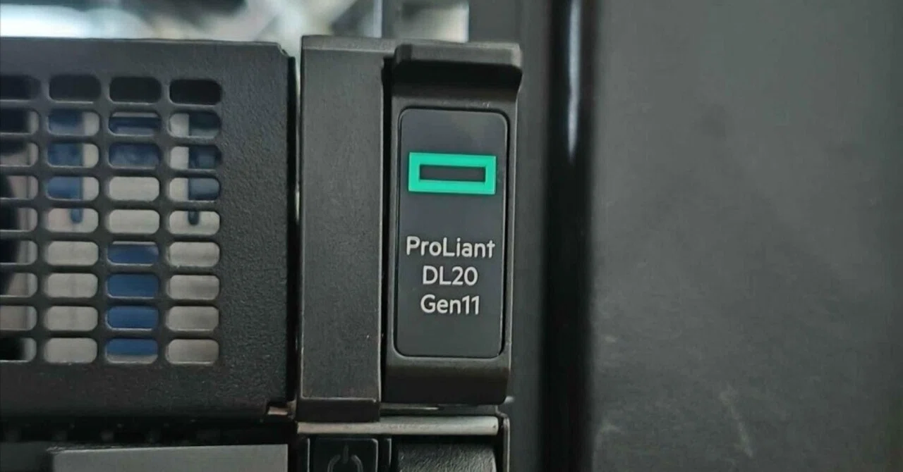 HPE DL20 gen11 を買ったお話｜mfr
