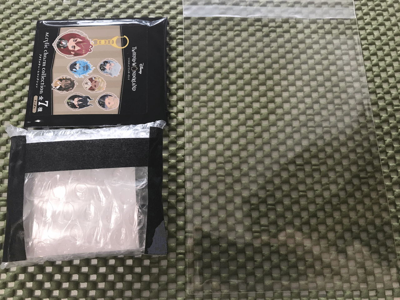 グッド様　✴︎ご成約品✴︎ おまとめ同梱包　２点 グッズ梱包 紙類編｜黒木ふぐ煮ちゃんマン白椋