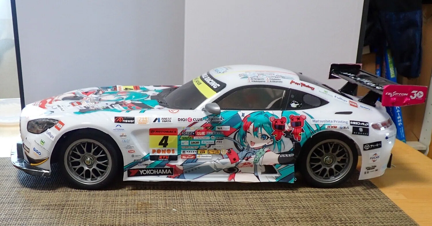 ラジコンカー ボデイ グッドスマイルレーシング AMG GT3｜セるしうす
