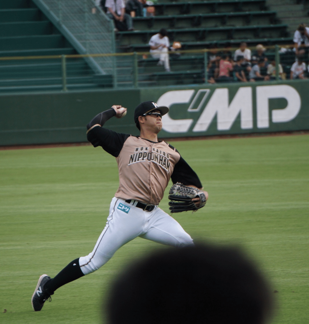 北海道日本ハムファイターズ背番号4 谷口雄也選手 どこかにいる人 Note