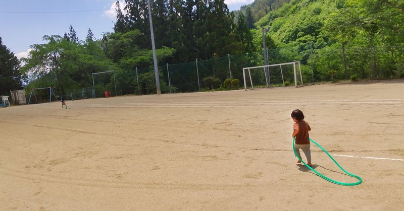 学校は園庭