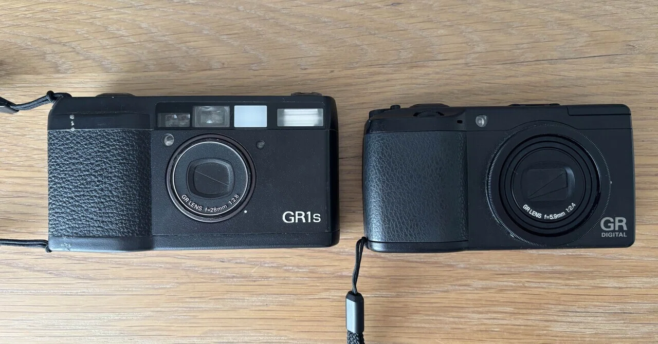 GR1sとGR DIGITAL｜懐かしいカメラを思い出す。そしてフィルムを救出