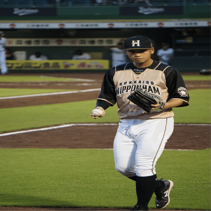 北海道日本ハムファイターズ背番号4 谷口雄也選手｜どこかにいる人 てぃー