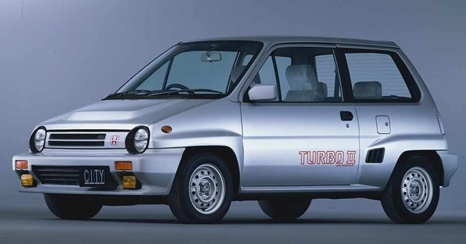 カーコラム 名実ともにリトル ギャング Honda City Turbo Bulldog ホンダ シティ ターボ ブルドッグ の想い出 鳴海邦彦 公式 Kunihiko Narumi Official Note